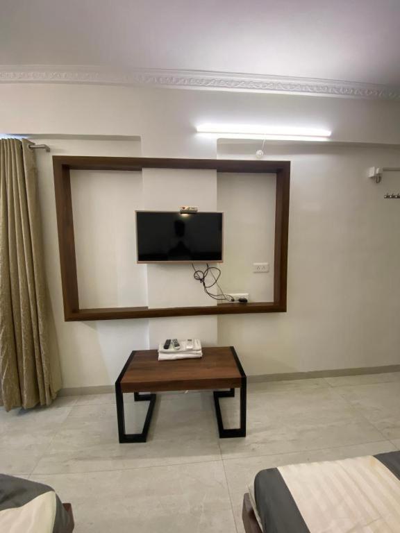 Hotel Shree Sai Ширди Экстерьер фото
