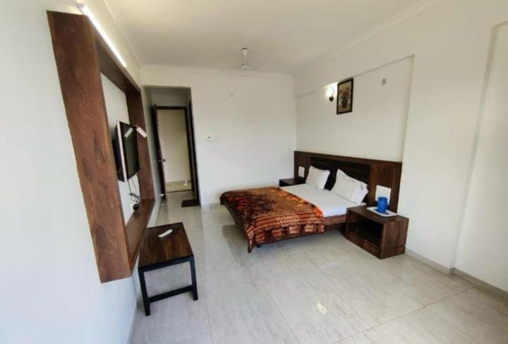 Hotel Shree Sai Ширди Экстерьер фото